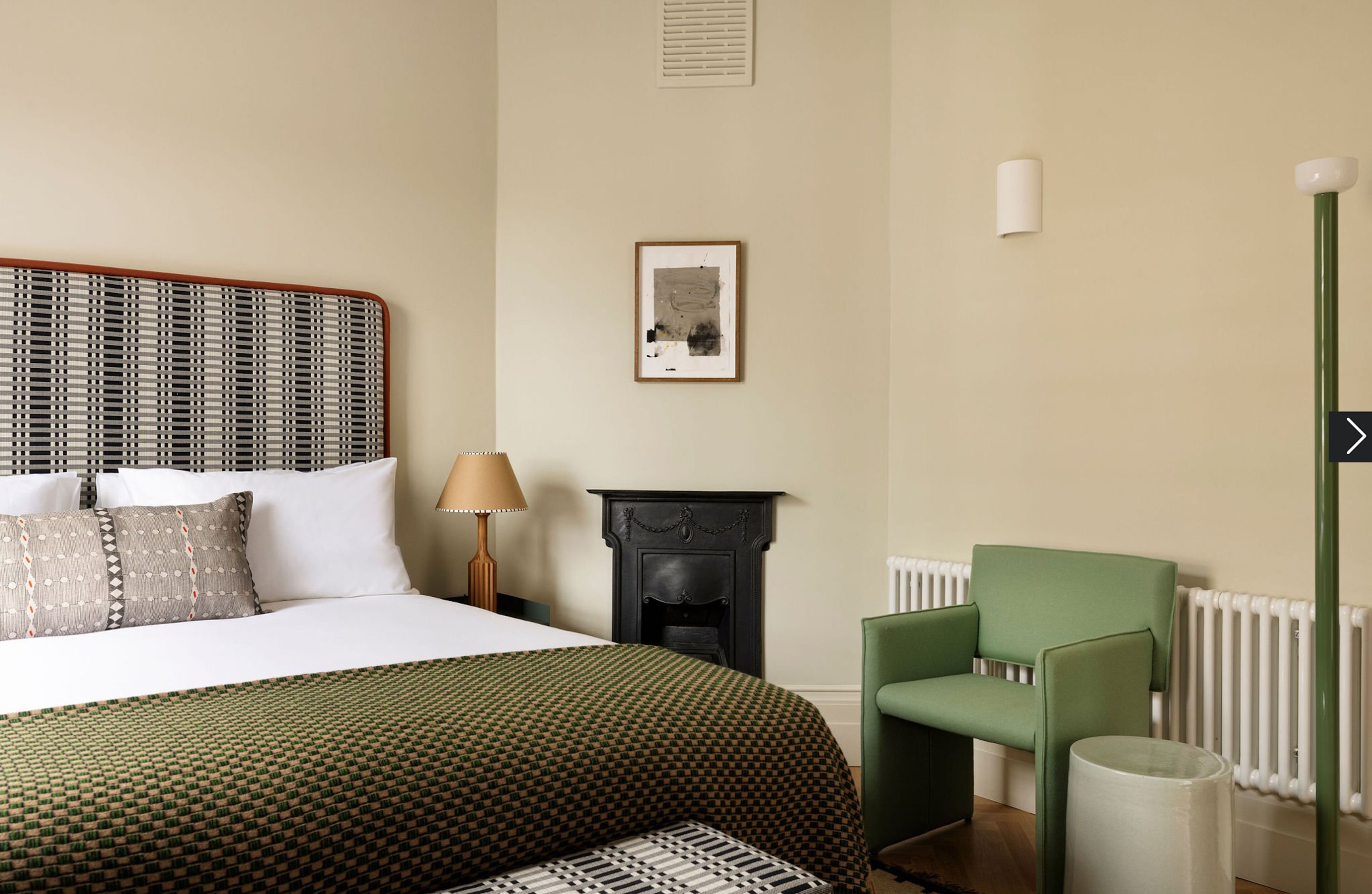 Apartment, 2 Bedrooms | In-room safe, desk, laptop workspace, iron/ironing board