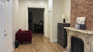 Interior - NYC Prime Living - Steps to Prospect Park, Barclays Center & Brooklyn's Best. (Brooklyn)
