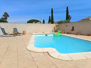 Pool - Beautiful villa with a pool—sleeps 8—Sérignan (Sérignan)