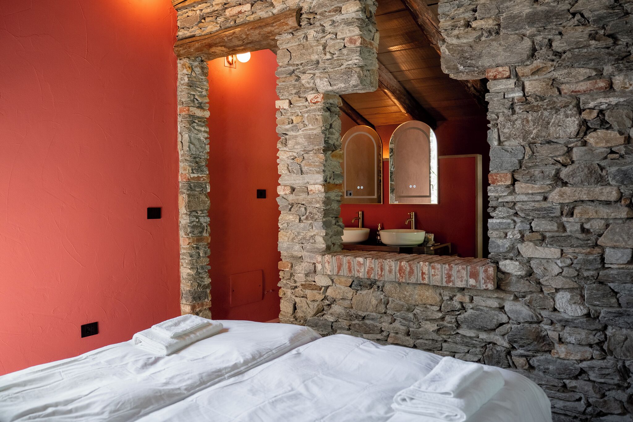 4 habitaciones y ropa de cama 
