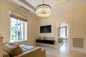 10 Schlafzimmer, Bügeleisen/Bügelbrett, kostenloses WLAN, Bettw äsche
