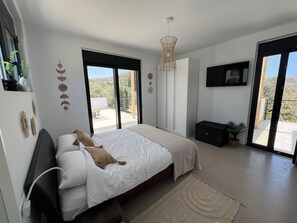Room - Vrbo Property (Kamilari)