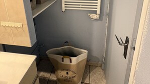 Nicht klassifiziertes Bild, 3 von 13, Schaltfläche