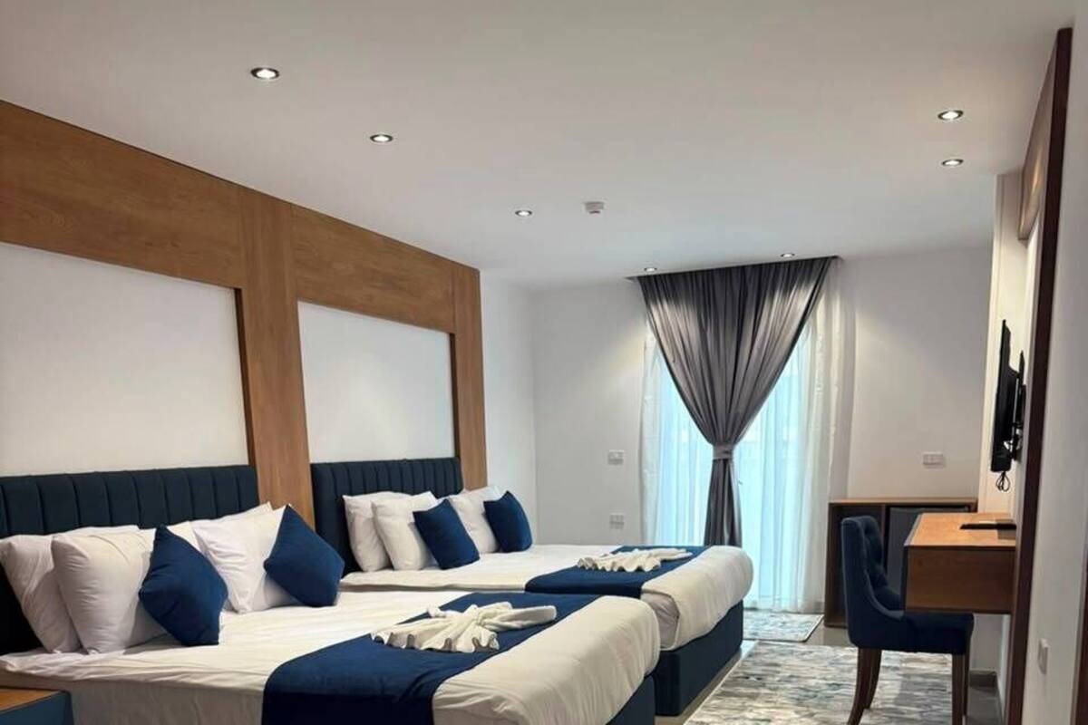 Artículos del minibar gratis y wifi gratis 