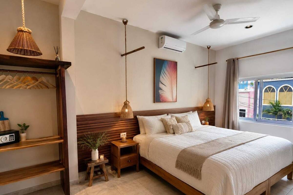 Standard Double Room | Free WiFi, bed sheets