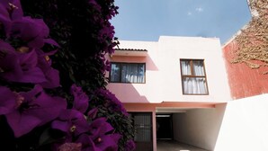 Exterior - Casa Momento. Your Home Away from Home in Metepec for Business Trips and Extended Stays. (Metepec)