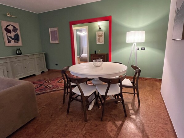 Dining - Casa Barbara, a place where you can feel at home (Sant'Agostino)