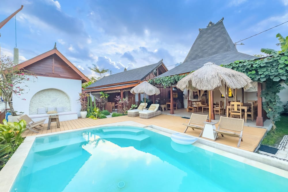 OMER Villa & Retreat