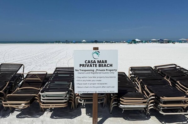 Beach - 1 BR with private beach, right next to Siesta Keys public beach (Sarasota)