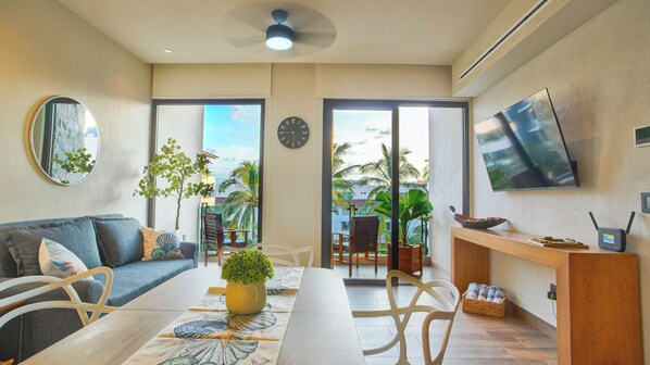 Living area - Luxury Valarte Apartment in Versalles – Heated Infinity Pool & Cinema Coworking (Puerto Vallarta)
