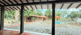 Charming 3-bedroom country house in tranquil Trinidad with AC