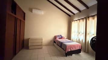 3 chambres, Wi-Fi, draps fournis