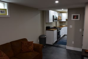 Interior - Adorable 1-bedroom basement apartment in Anchorage perfect for your getaway (Anchorage)