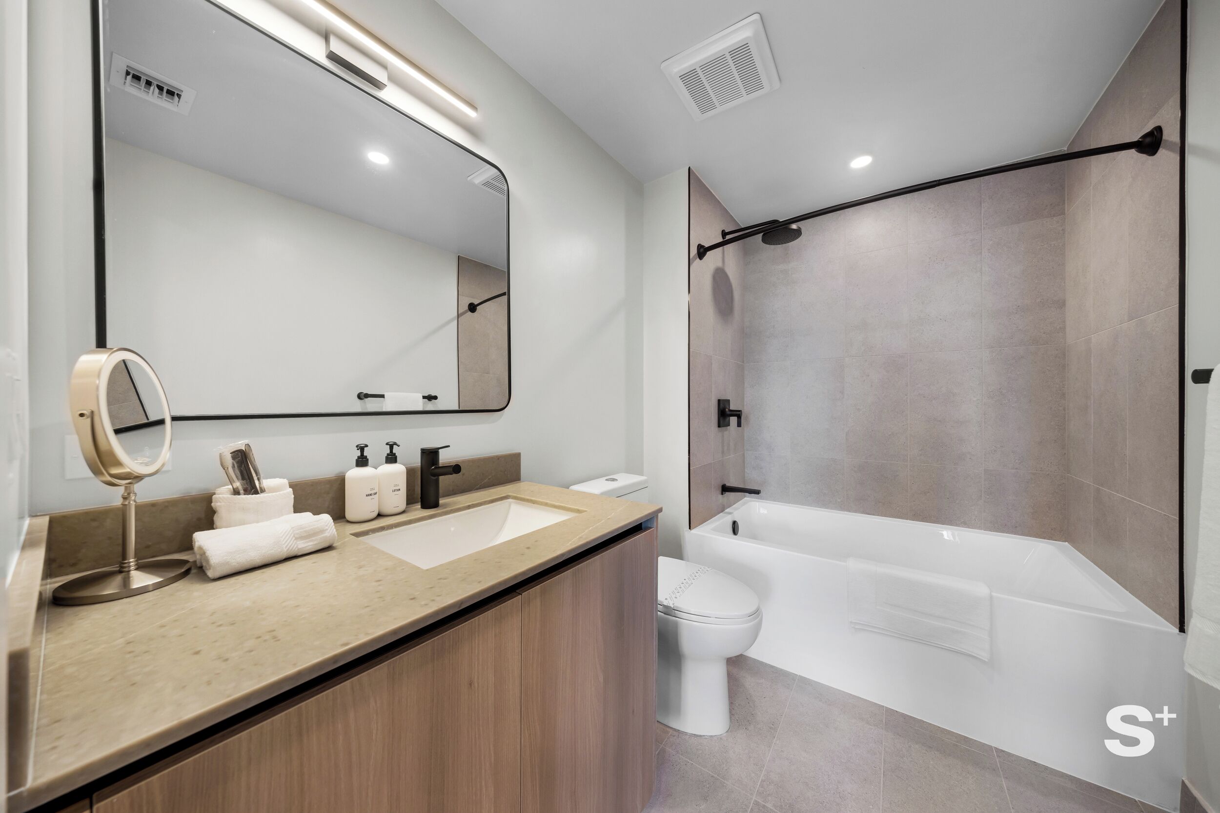 Condo, Balcony, City View | Bathroom | Free toiletries, hair dryer, towels, soap