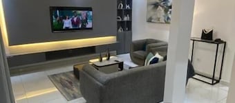 AJ3 LUXURY HOME