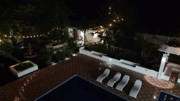 Piscine extérieure