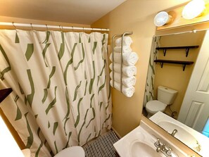 Hårtørrer, håndklæder, Toiletpapir