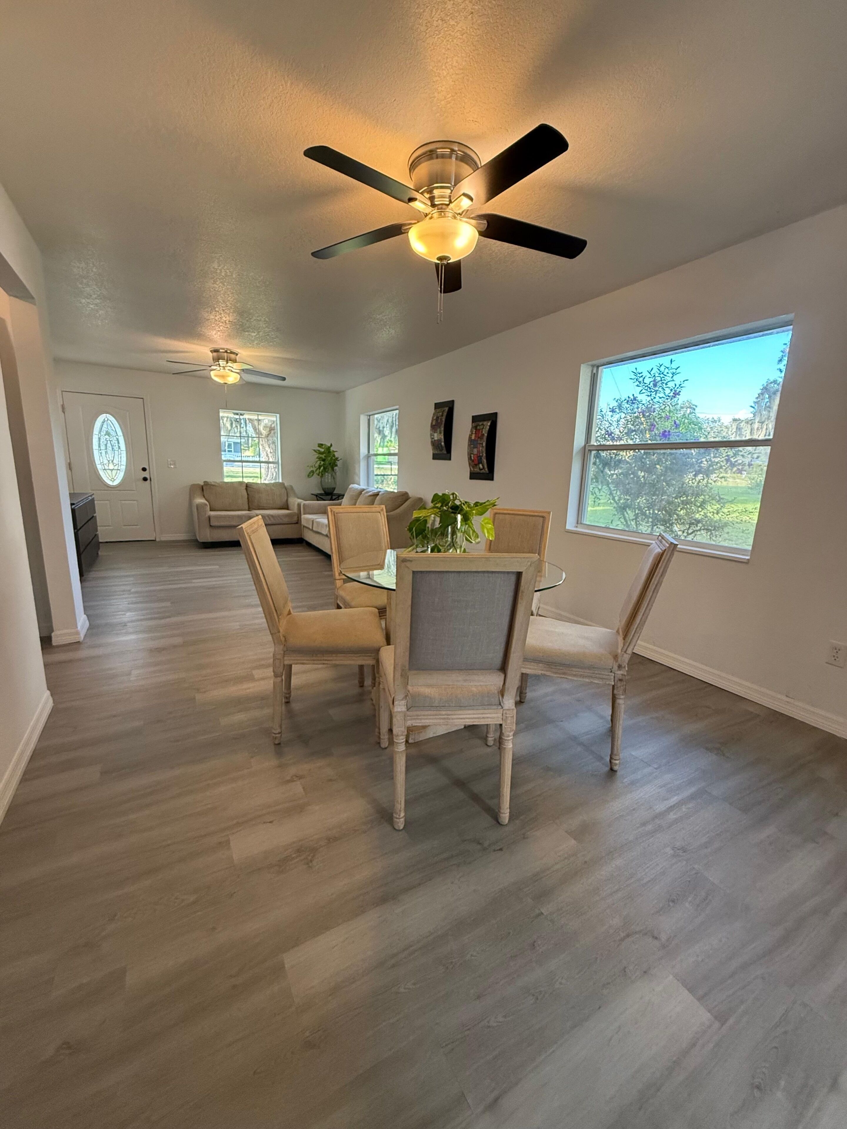 Entire Lakefront House Getaway - Sebring, FL
