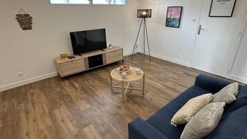 Apartment | Living area
