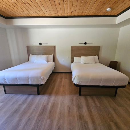 Double Room | Desk, laptop workspace, WiFi (free)