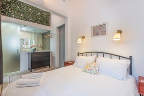 2 Schlafzimmer, Bügeleisen/Bügelbrett, WLAN, Bettwäsche