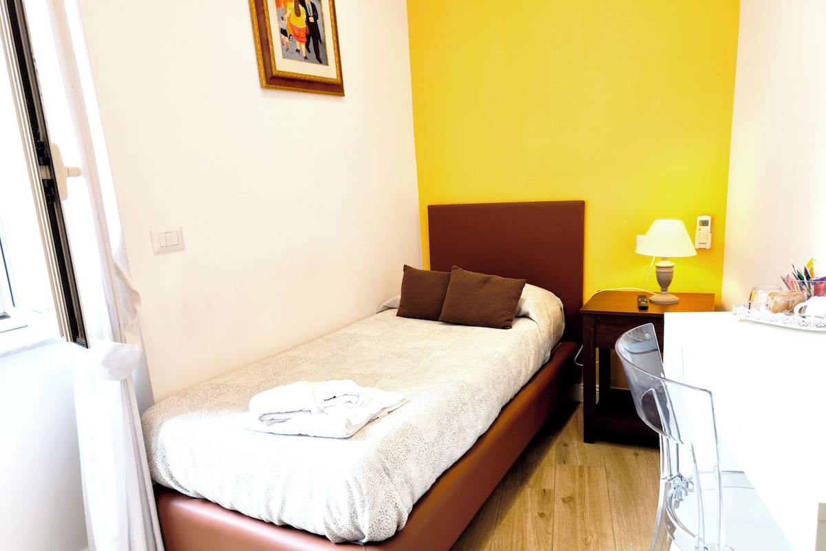 Single Room, City View | In-room safe, iron/ironing board (on request), free WiFi