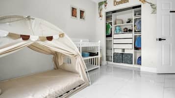 5 chambres, bureau, fer et planche à repasser, Wi-Fi gratuit