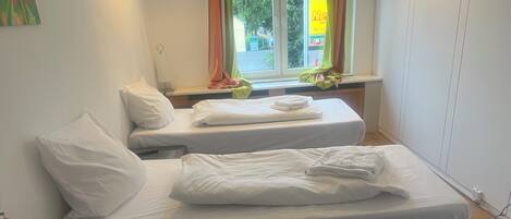11 Schlafzimmer, WLAN, Bettwäsche