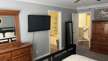 1 bedroom, internet, bed sheets