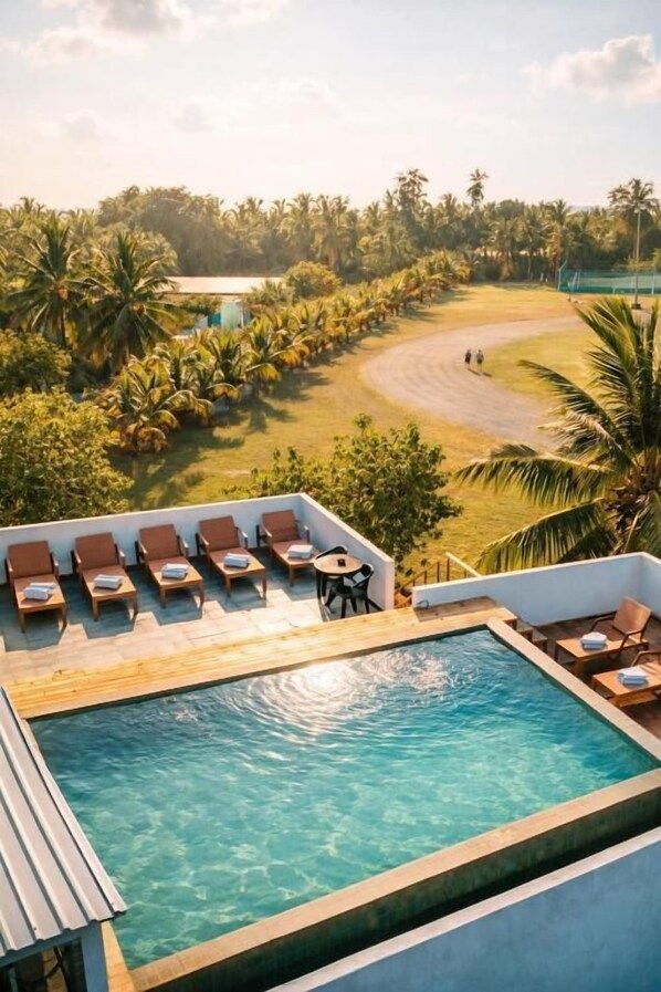 Outdoor pool - Cozy Roots Fuvahmulah (Fuvahmulah)