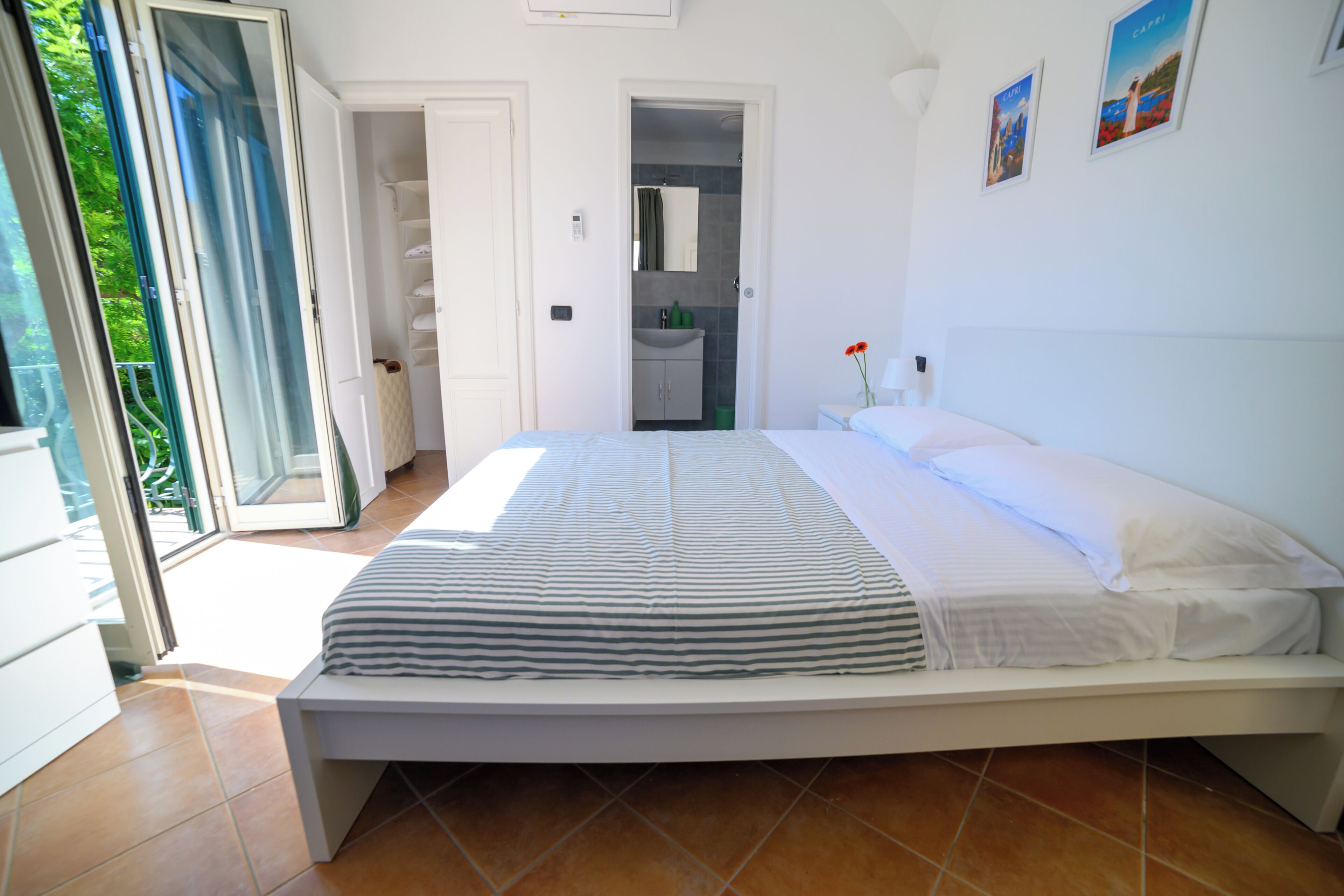 3 habitaciones, wifi y ropa de cama 