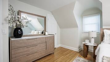 Desk, iron/ironing board, travel crib, WiFi