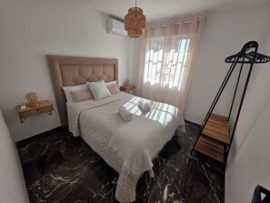 2 Schlafzimmer, Bügeleisen/Bügelbrett, Reisekinderbett, kostenloses WLAN