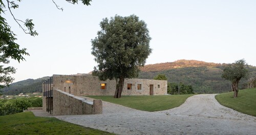Quinta do Outeiro 1598, Holidays or Getaways for families or groups of friends