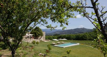 Quinta do Outeiro 1598, Holidays or Getaways for families or groups of friends