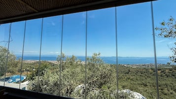 Double Room, Sea View | Interior