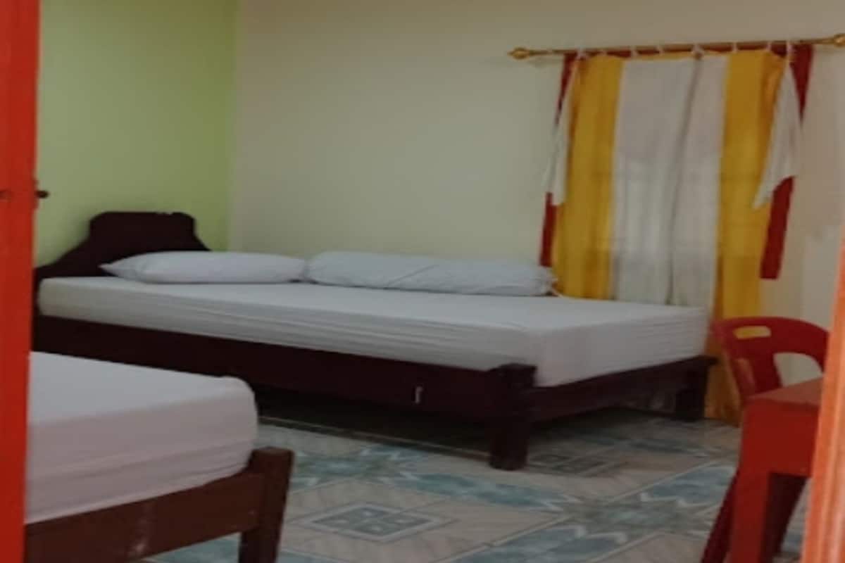 Double Room, Beach View | Free wired internet