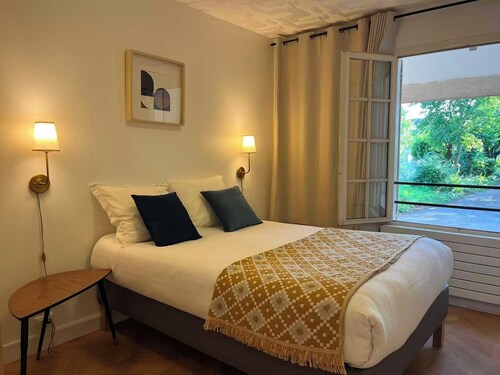 Lush Garden villa near Paris /Pet Welcome&4 free Parking/20Min porte  versaille
