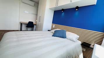 5 bedrooms, WiFi, bed sheets