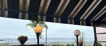 Family-Friendly 2BR • Minutes to White Rock Beach!