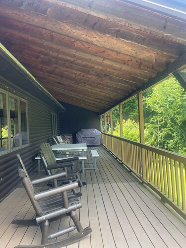 Comfort, convenience and adventure in beautiful Allagash!