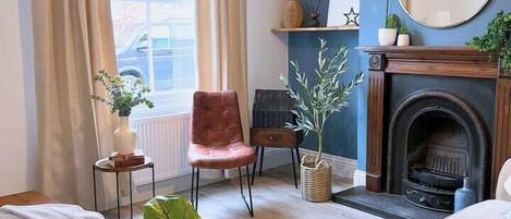 TV, books