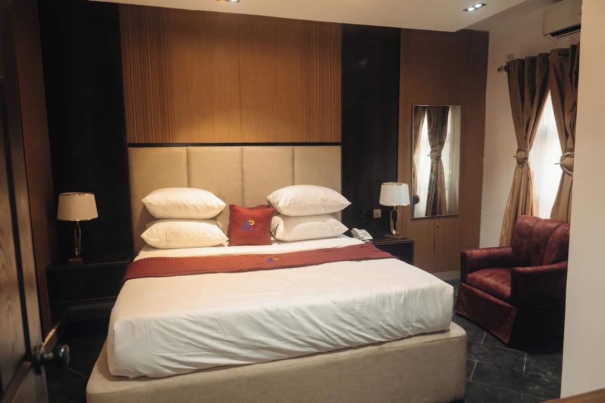 Luxury-Suite