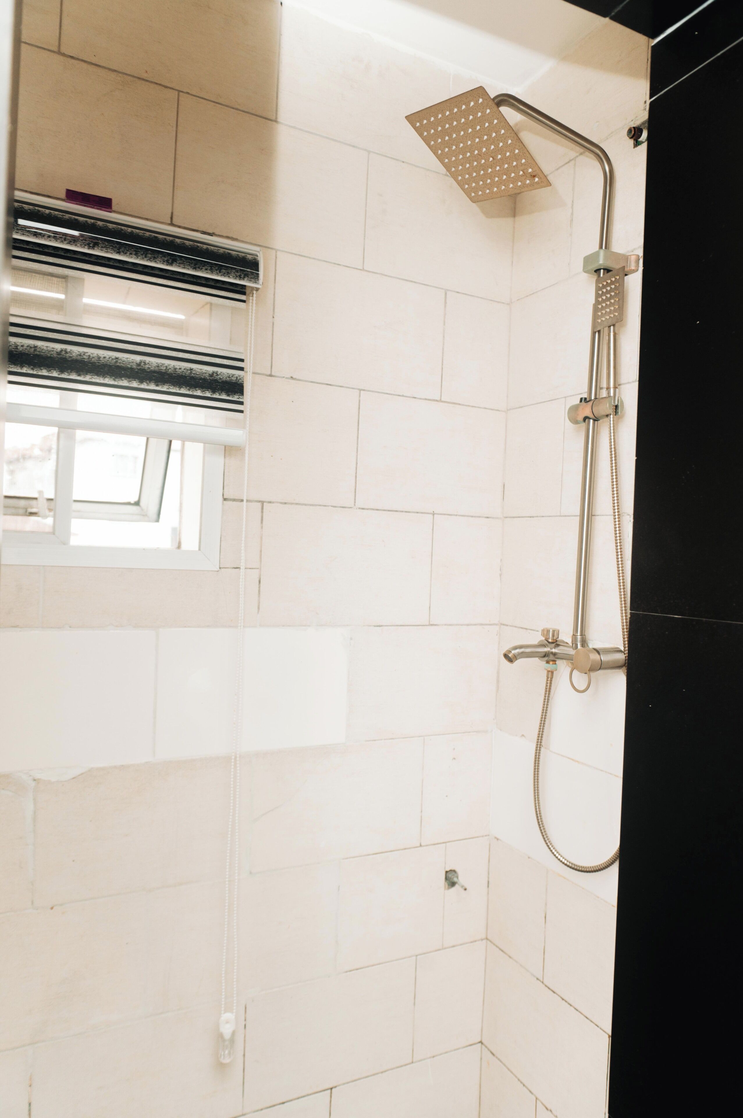 Classic Double Room | Bathroom | Free toiletries, soap, toilet paper