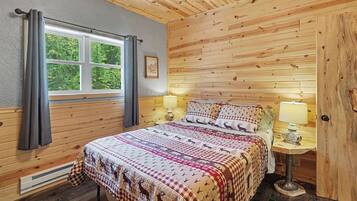 4 bedrooms, iron/ironing board, travel crib, WiFi