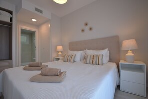 2 Schlafzimmer, Bügeleisen/Bügelbrett, kostenloses WLAN, Bettwäsche
