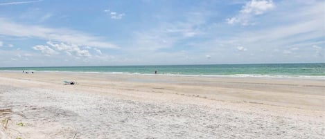 Enjoy being directly on the sands of the Gulf of Mexico