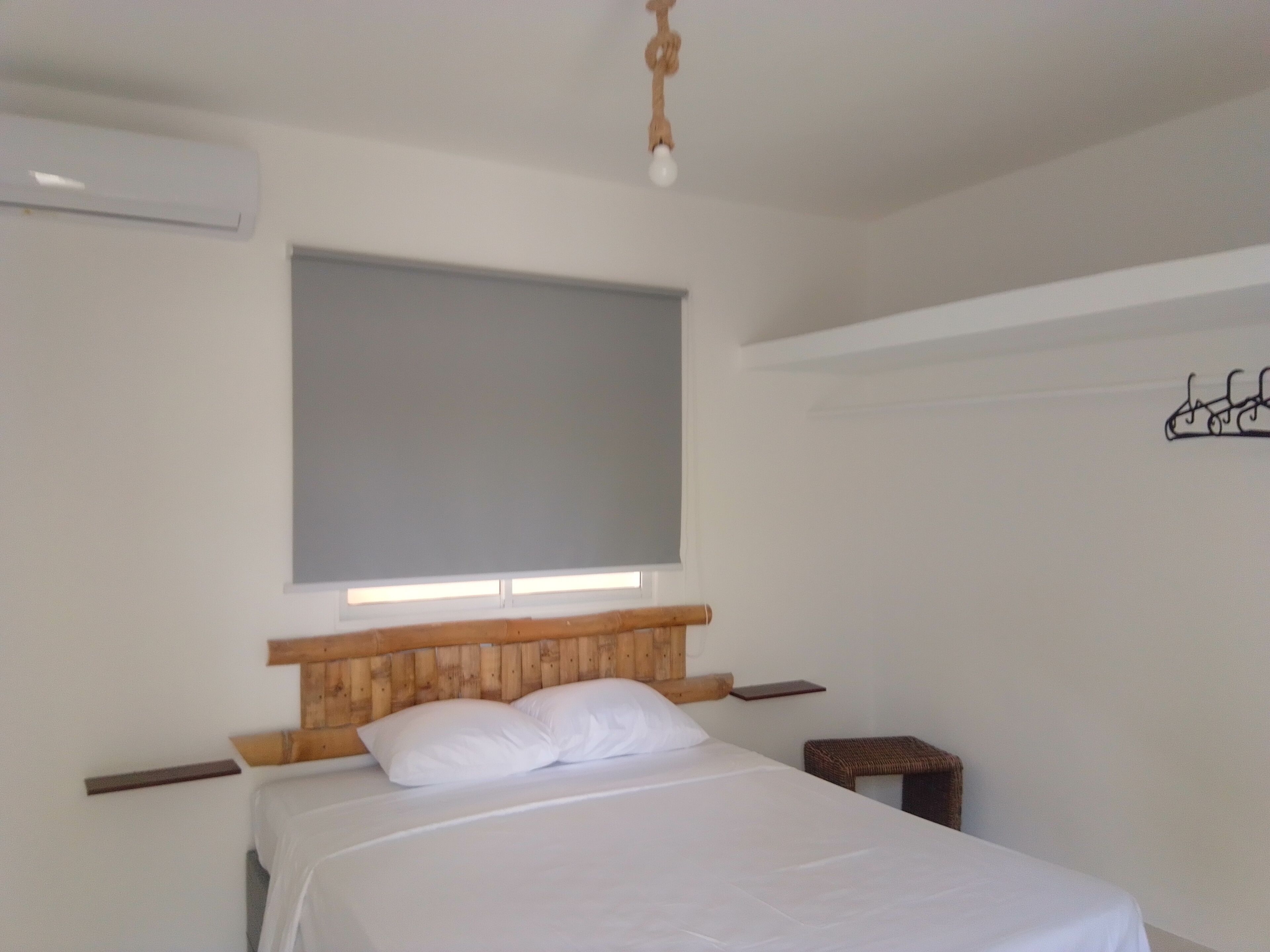 In-room safe, laptop workspace, free WiFi
