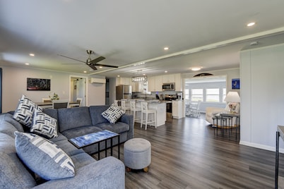 Waterfront retreat of privacy and tranquility on the Currituck Sound - Grandy NC