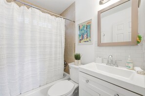 Bathroom - Pet Friendly Home | Screened Porch & Private Yard (Naples)